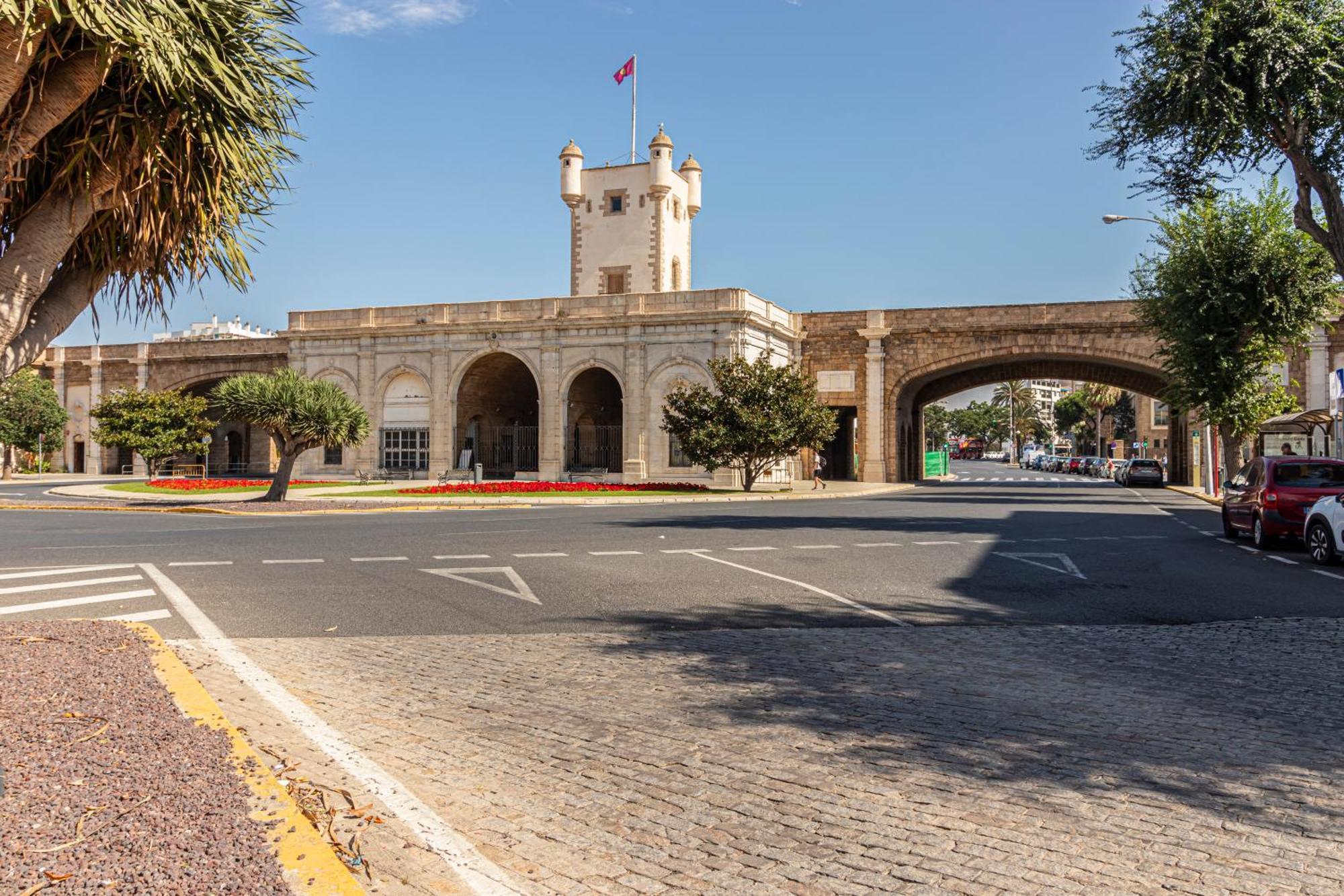 Allo Apartments San Roque Bajo B Cadiz Exterior photo